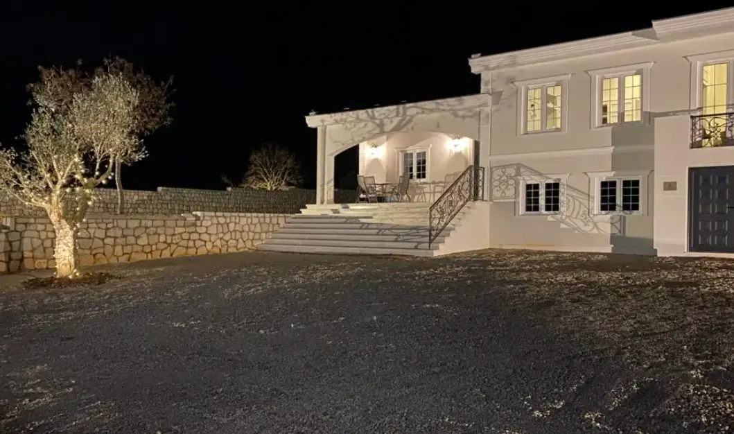 Herrschaftliche Villa 24 herrschaftliche Villa Briska Gora 24
